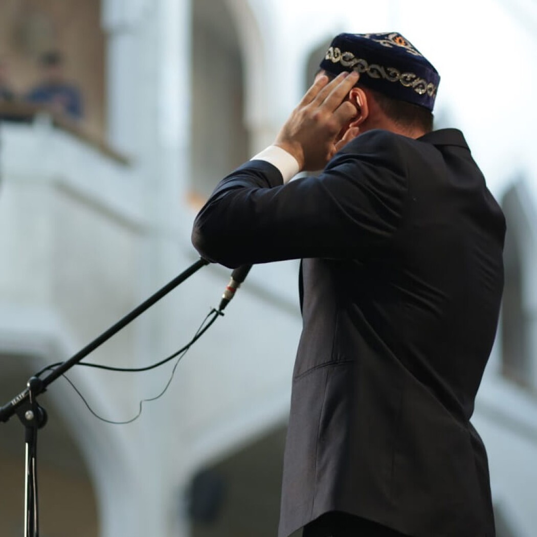 How to Respond Upon Hearing the Athan (Call to Prayer)?
