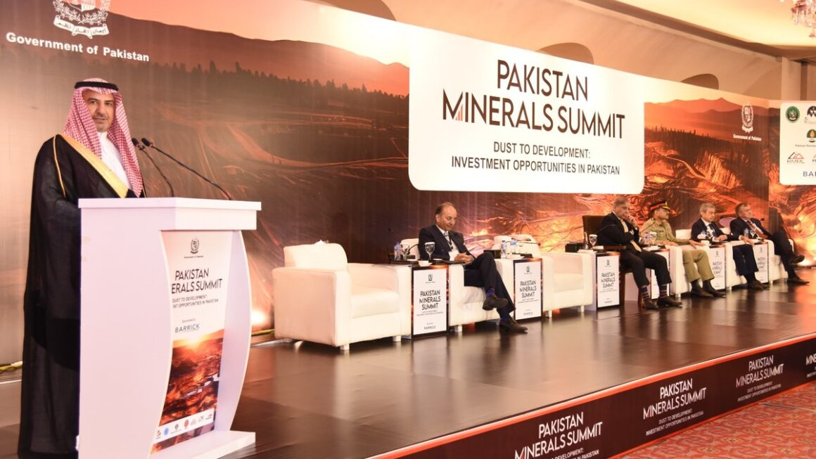 Pakistan and Saudi Arabia Forge Partnership on Geological Surveys to Tap $6 Trillion Mineral Wealth