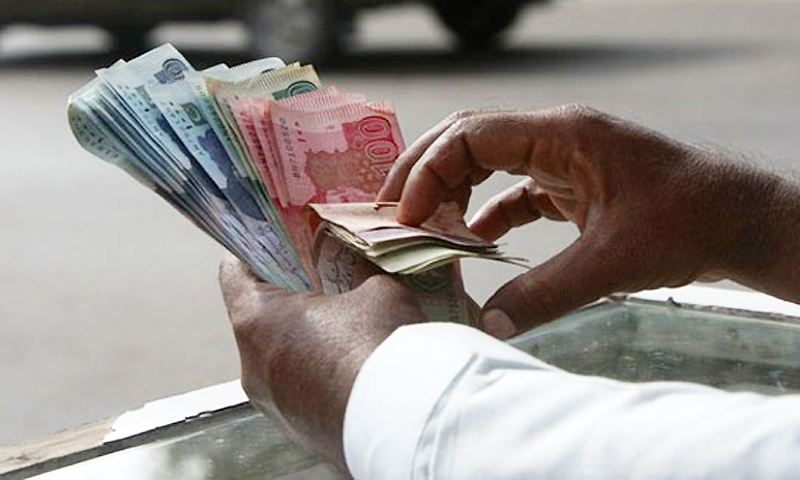 Pakistani Rupee Slightly Depreciates Against US Dollar on May 20, 2025