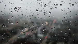 Karachi Welcomes First Seasonal Shower as Heatwave Breaks