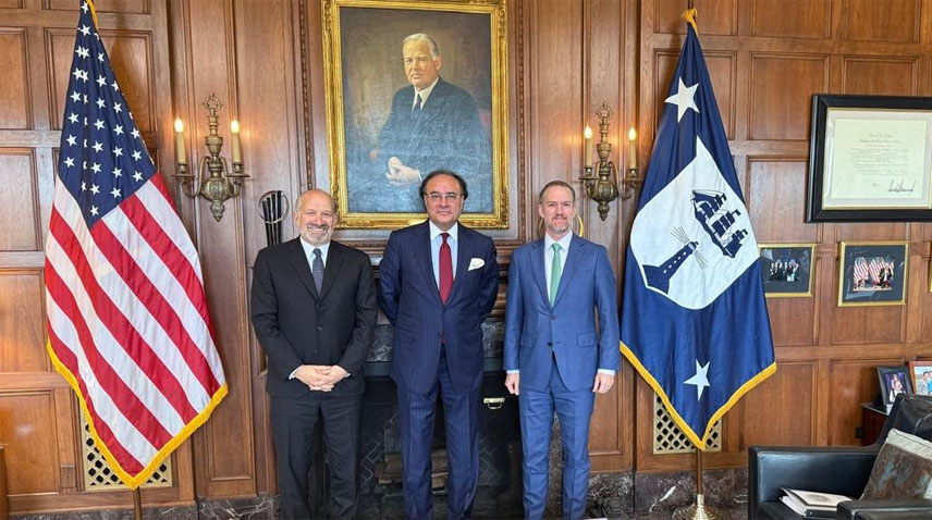 Pakistan’s Finance Minister Departs for US to Finalize Trade Talks