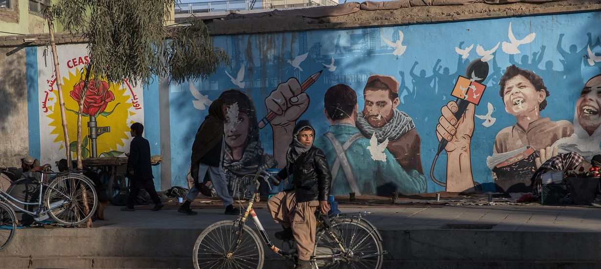 Germany Suspends Afghan Refugee Admissions, Thousands Stranded in Pakistan Face Uncertain Future